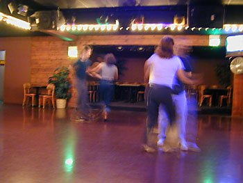 dance no flash: 