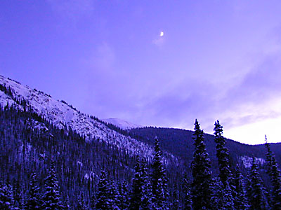 divide moon: 