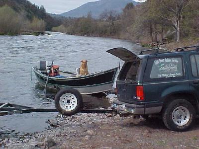 Klamath launching the drift boat: 