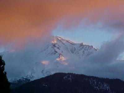 Mt Shasta Nov 2003 In Scarlet: 