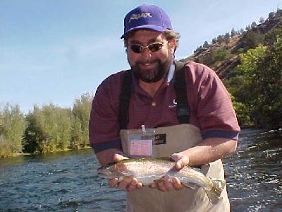 Peter Nevon Fly fishing the Klamath River: 