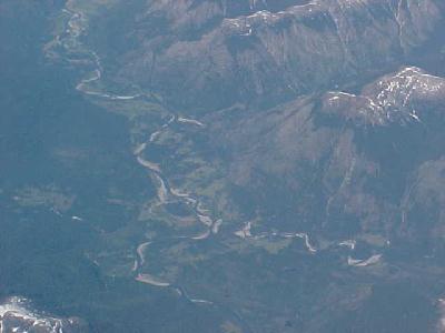 Undisclosed river in Andes canyon: 