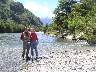 Tres and Janet on the Cochamo: 