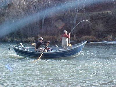 Klamath Dusty fish on!: 